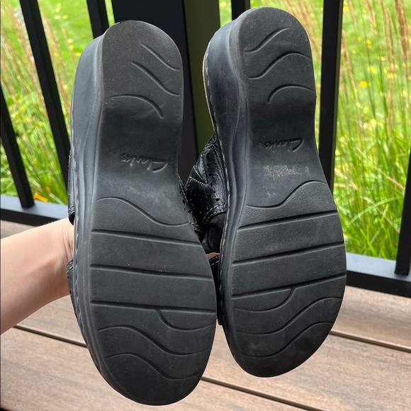 Y2K Clarks Collection Casual Black Wedge Sandal with Stitching Detail - Size 7 - Picture 15 of 15